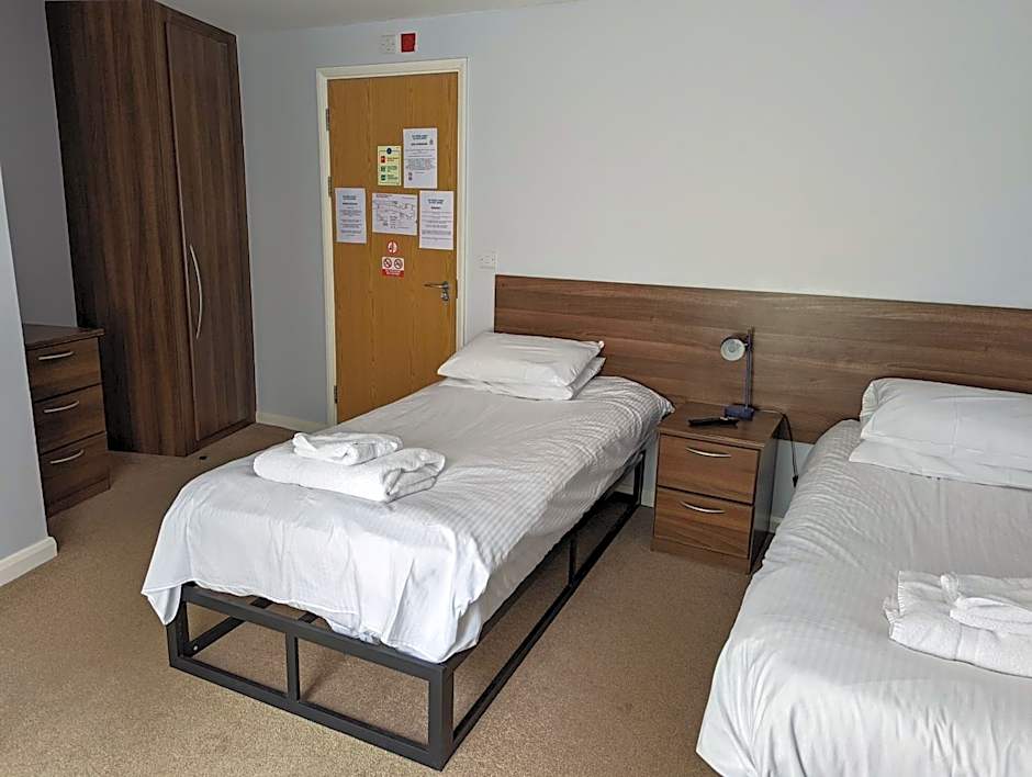 Barley Sheaf, Old Bridge Street EN SUITE ROOMS, ROOM ONLY