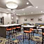 La Quinta Inn & Suites by Wyndham San Antonio Northwest