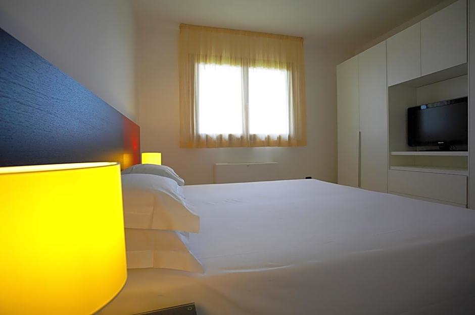 Catania Hills Residence