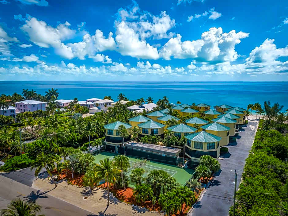 Coco Plum Beach & Tennis Club & Marina