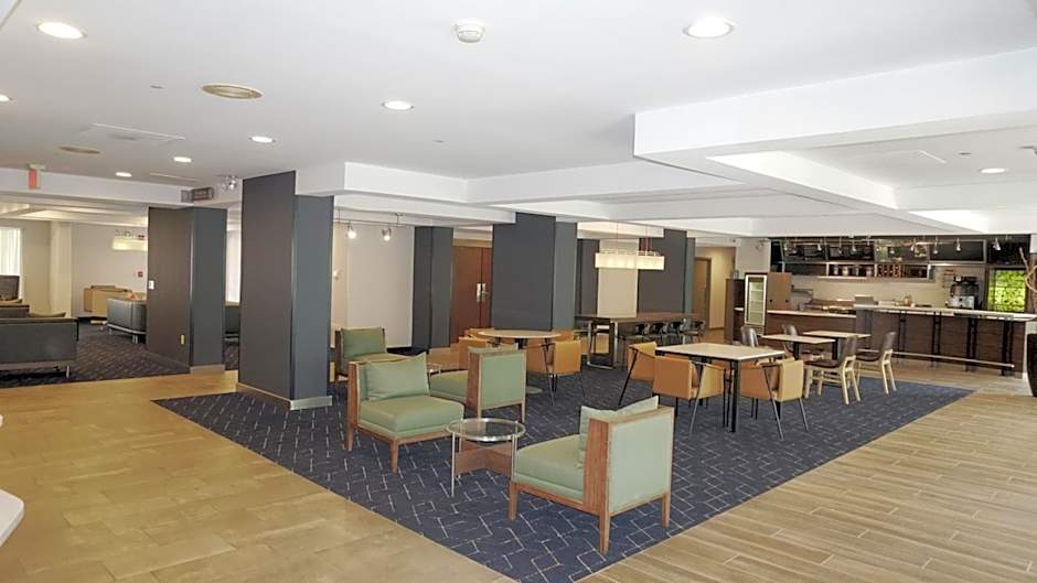 Courtyard by Marriott Memphis East/Bill Morris Parkway