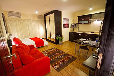 NewCity Hotel & Suites