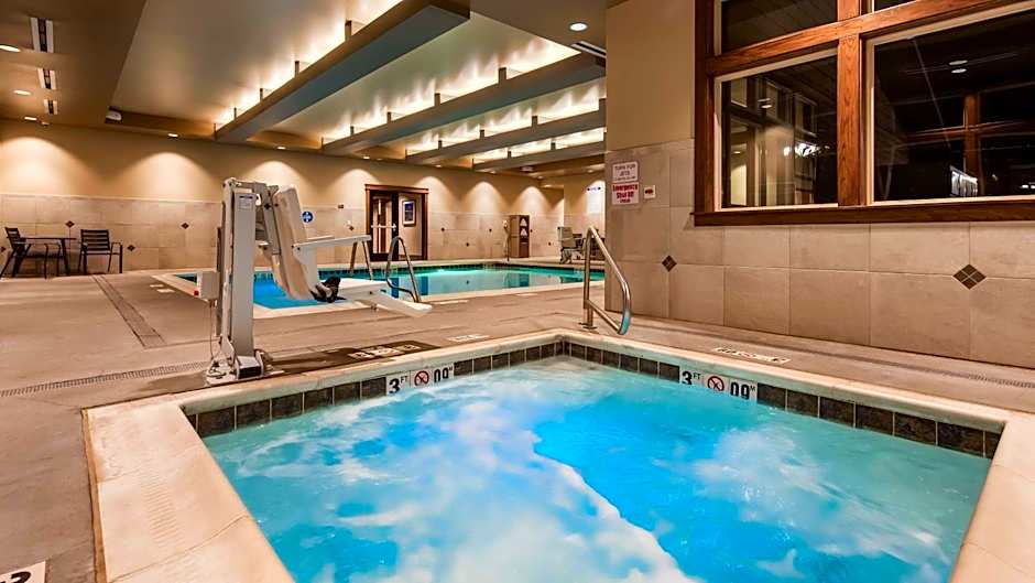 Best Western Plus High Country Inn