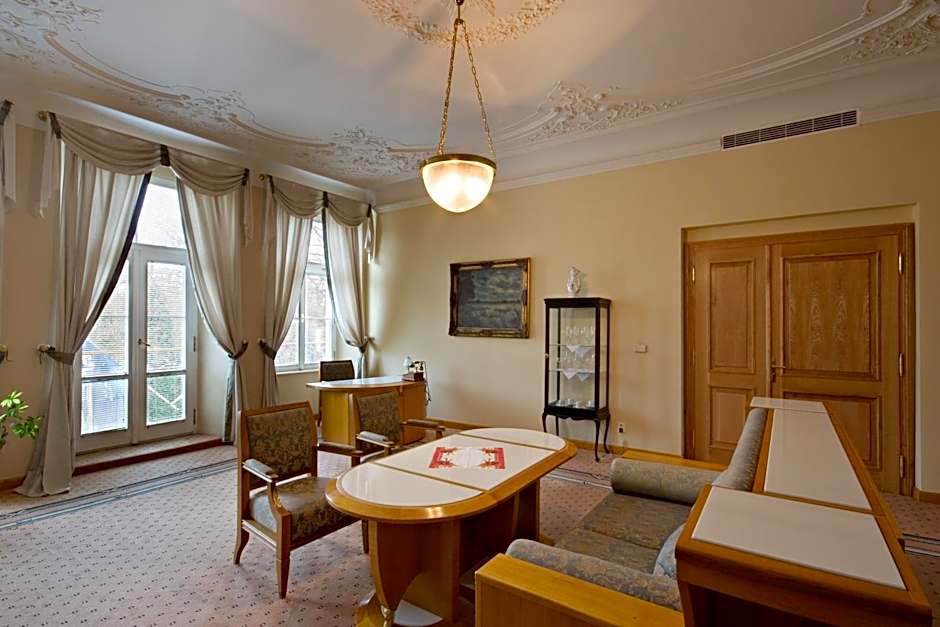 Aparthotel Tři lilie