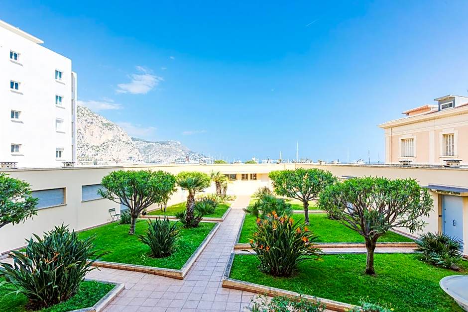 BEAULIEU MARINA AP4279 By Riviera Holiday Homes