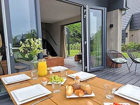 Water Villa in Balk with Private Jetty