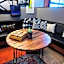 Moxy by Marriott Phoenix Tempe/ASU Area