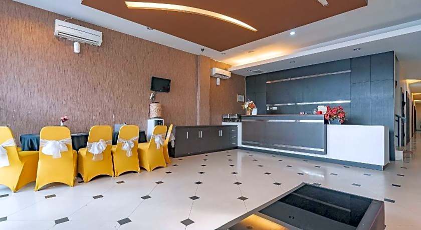 RedDoorz near Stadion Sanaman Mantikei