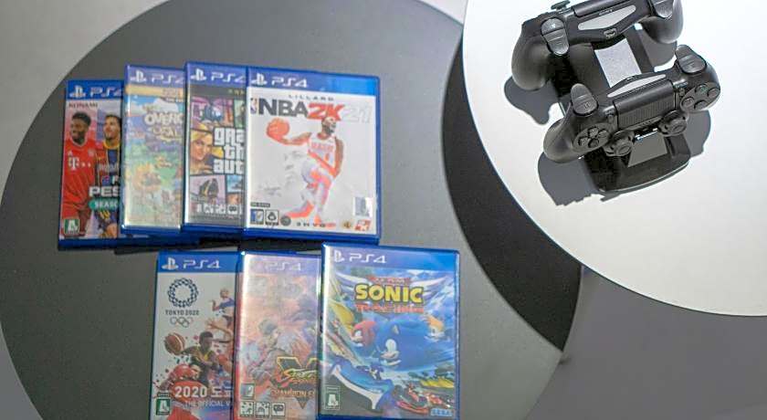 Croissant Hotel Guri by AanK