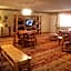 Gateway Inn And Suites