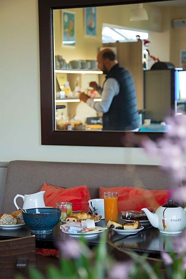 BRIT HOTEL Lannion vers Perros-Guirec