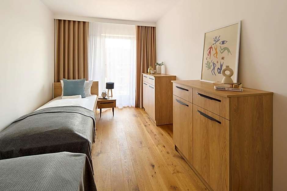 Symphony City Square Aparthotel by INA