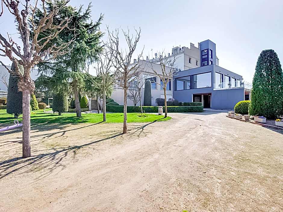 Hotel Restaurante Blanc I Negre 2