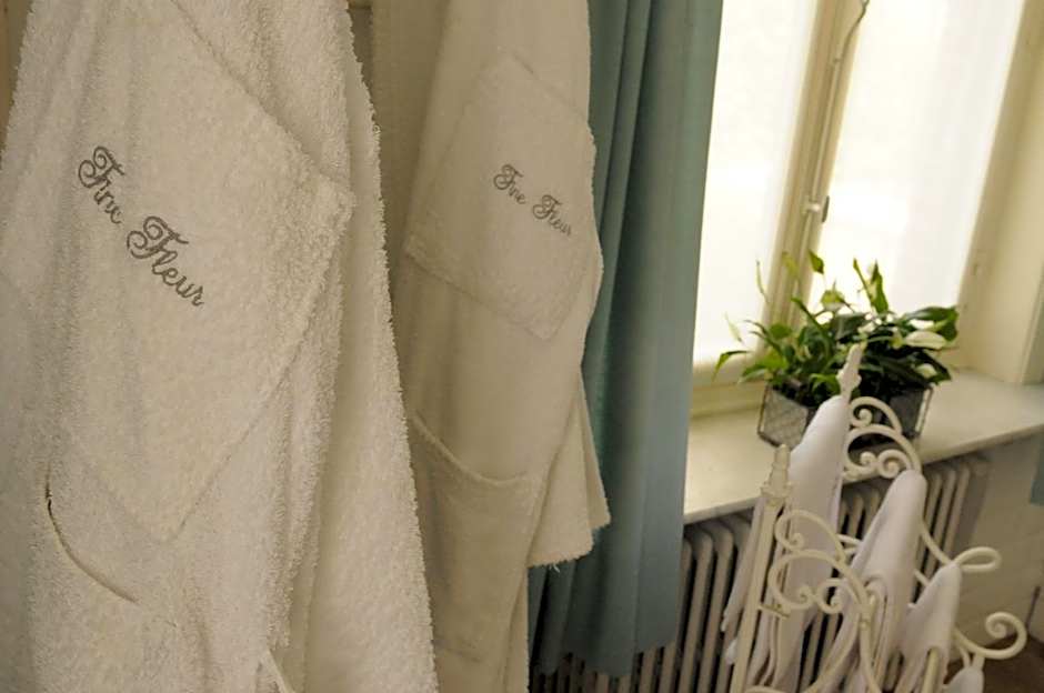B&B Fine Fleur