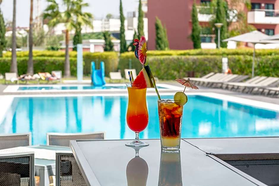 Areias Village Beach Suite Hotel