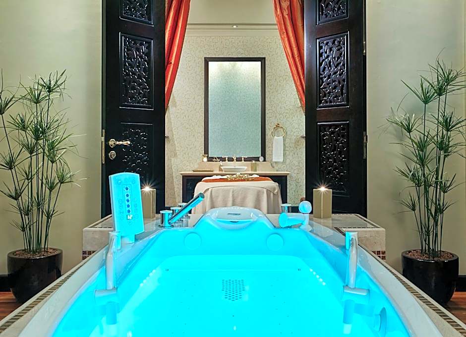 Holiday Inn Kuwait Al Thuraya City By IHG