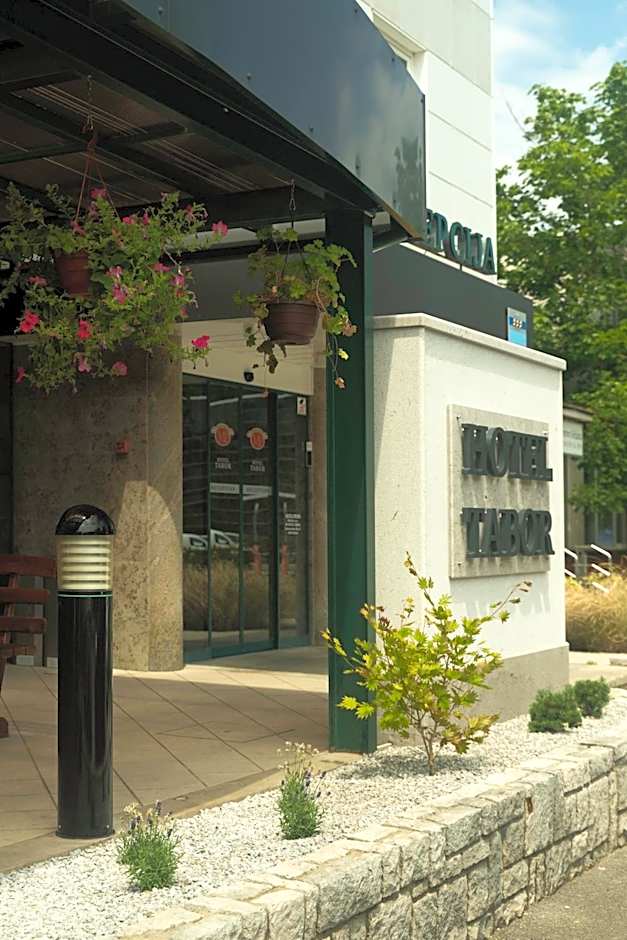 Hotel Tabor
