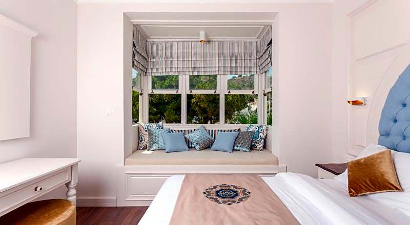 Salbakos Herakleia Boutique Hotel