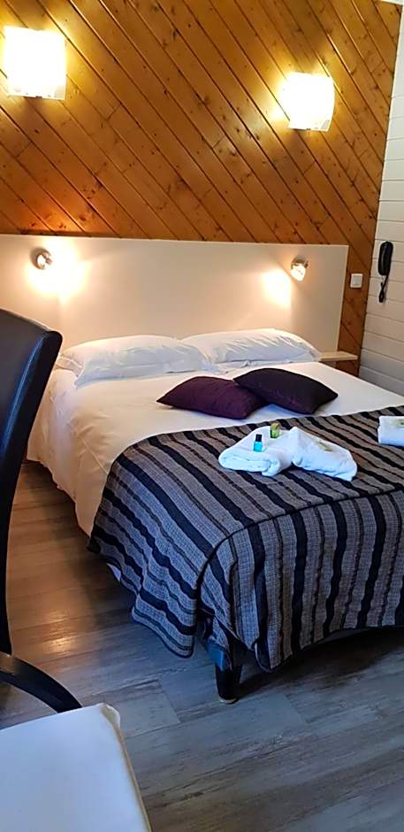 Logis hôtel restaurant les Carillons