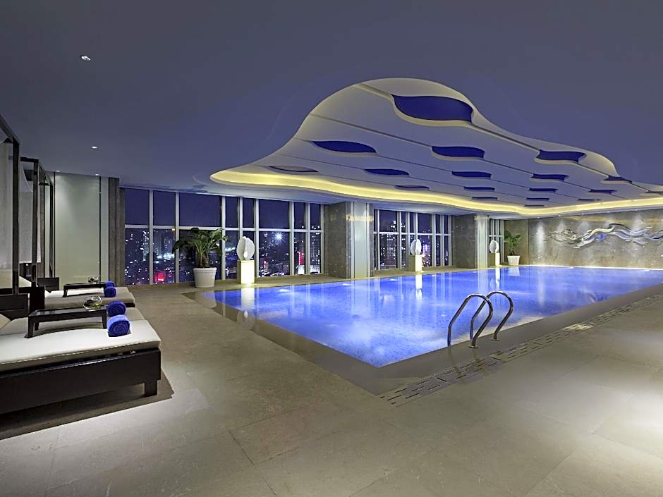 Pullman Yantai Center
