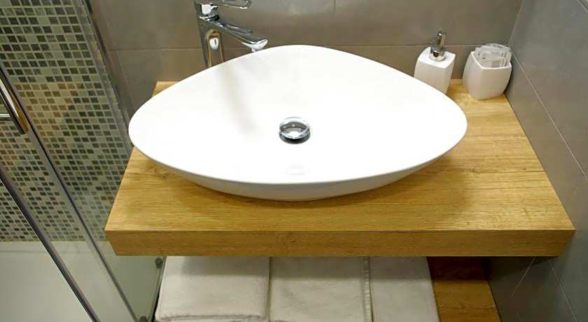 B&B Garosa