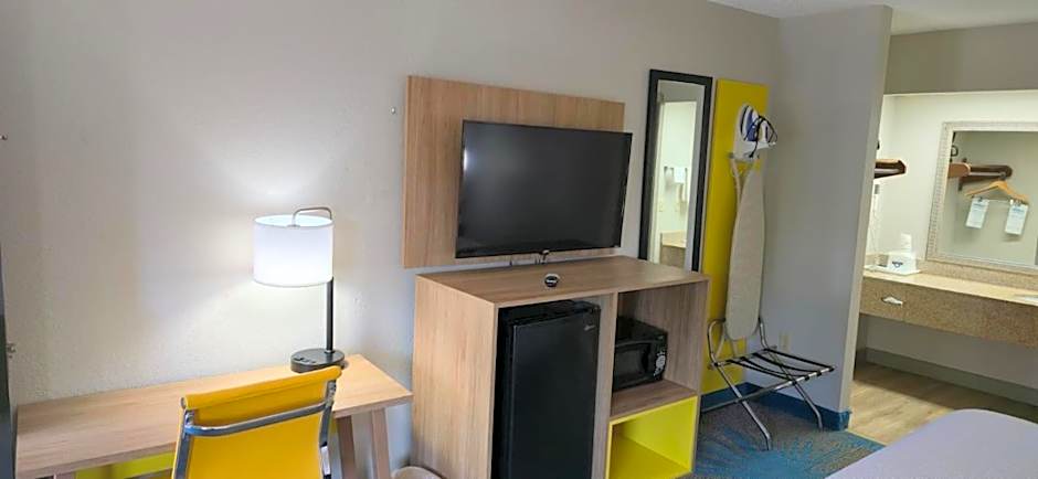 Days Inn by Wyndham Elberton