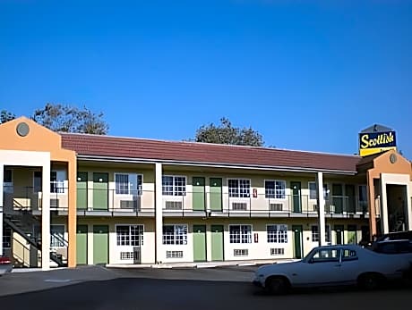 Scottish Inns Whittier