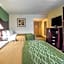 Quality Inn Mill Hall