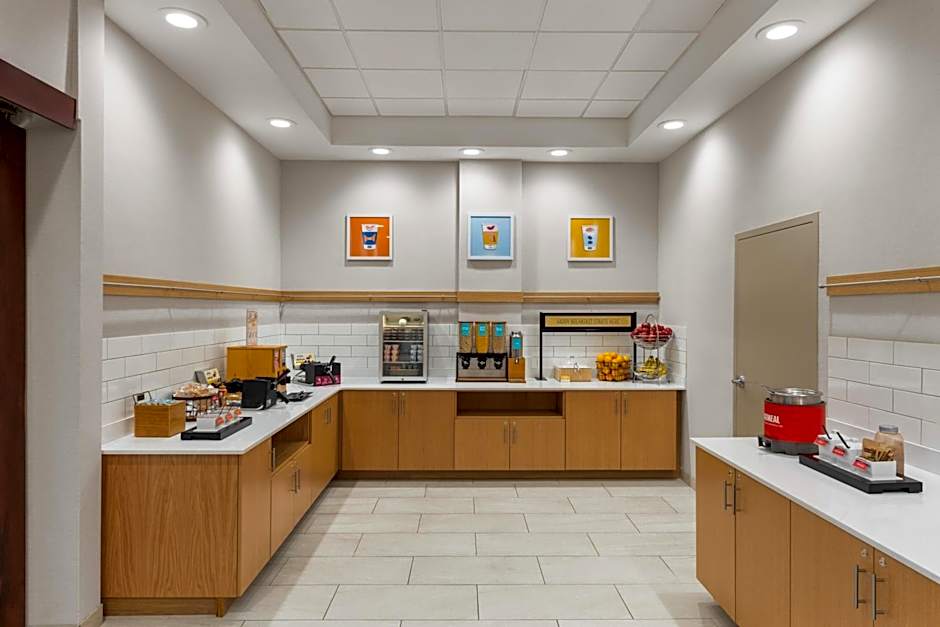 Hampton Inn & Suites Bremerton