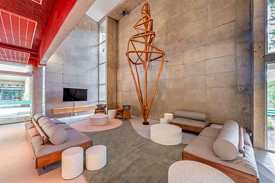 Almenat Embu das Artes Sao Paulo, Tapestry Collection