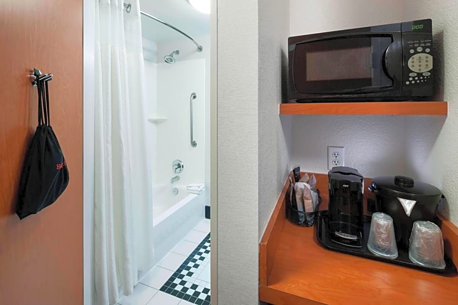 Fairfield Inn & Suites by Marriott Austin Parmer Tech Ridge