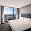 Meriton Suites Southport