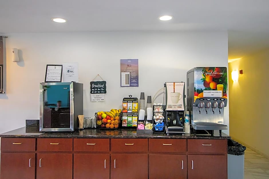 Red Lion Inn & Suites Vancouver