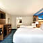Days Inn & Suites by Wyndham Anaheim At Disneyland Park