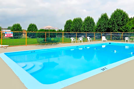 Americas Best Value Inn and Suites Hope