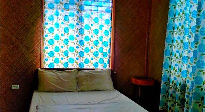 JJS BACKPACKERS VILLAGE