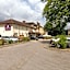 Premier Inn Bagshot