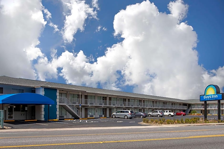 Days Inn by Wyndham Apopka/Orlando