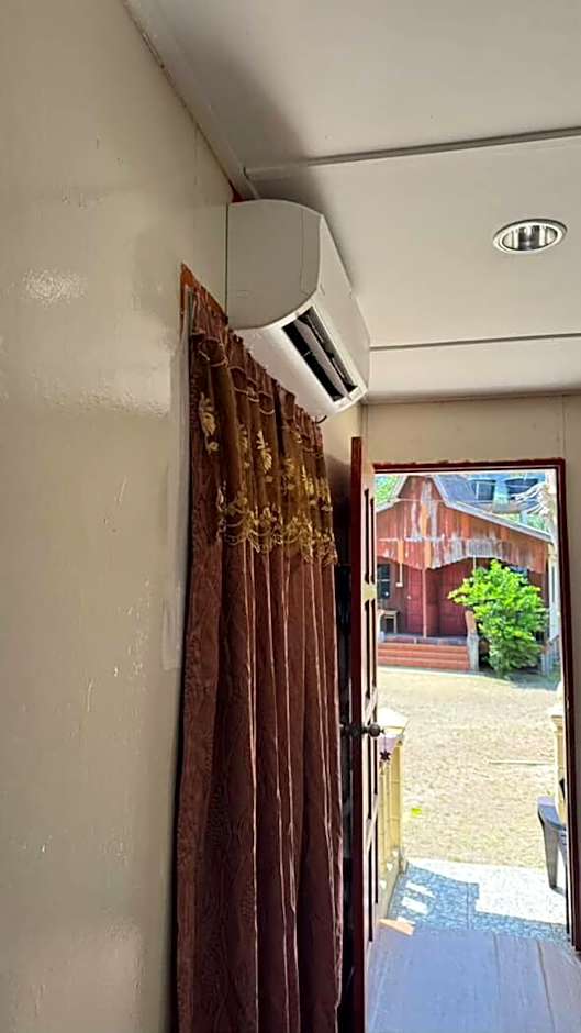 Pondok Sri Salang