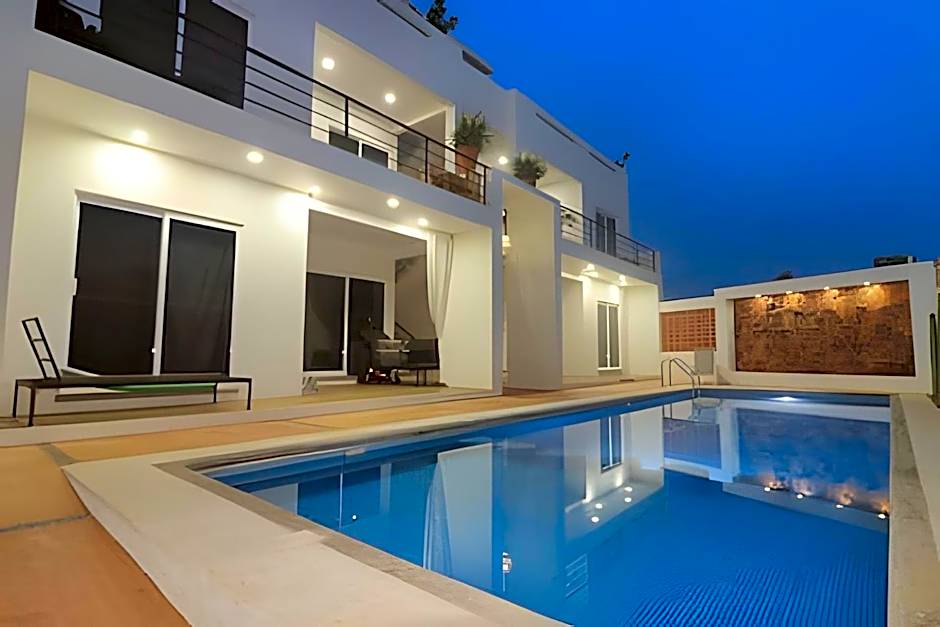 La Aurora Puerto Escondido