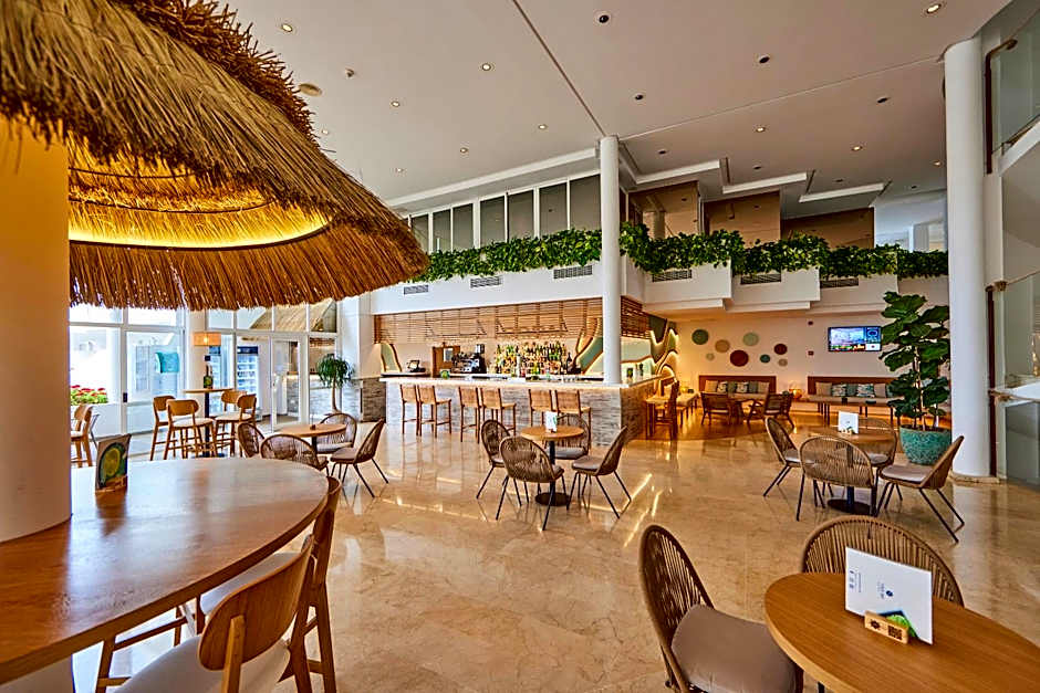 Aparthotel Ponent Mar