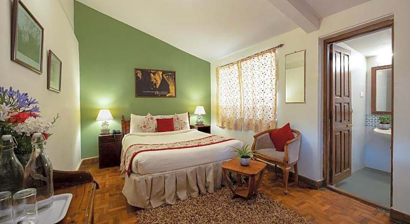Sherlock Homes  A Heritage Theme Hotel