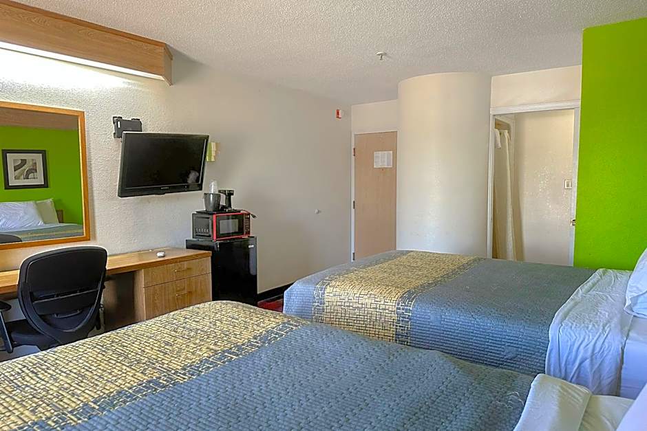 Classic Inn By OYO I- 240 Near Memphis Airport
