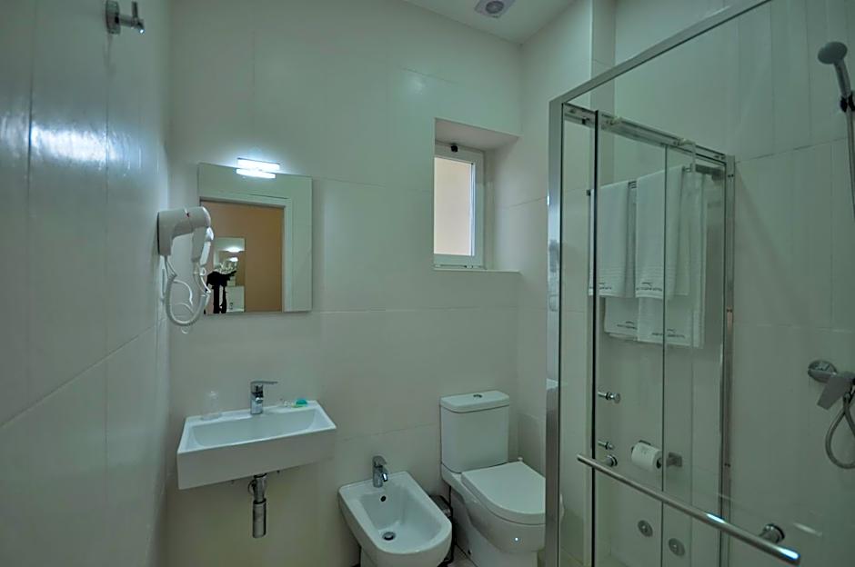 Porto Charming Hotel