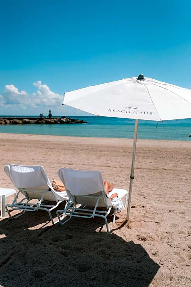 Beach Haus Bal Harbour