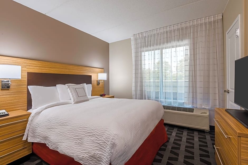 TownePlace Suites by Marriott Latham Albany Airport