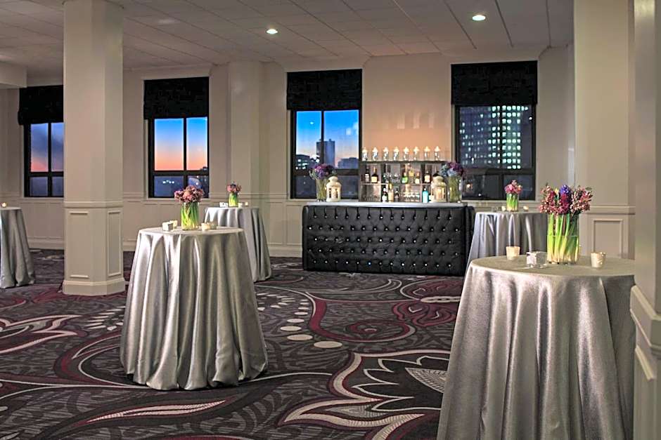 Courtyard by Marriott Boston Downtown