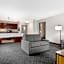 Comfort Inn & Suites Suwanee - Sugarloaf