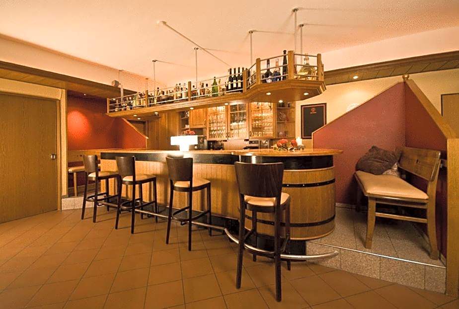 Alte - Post - Hotel