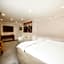 OYO White Horse Lodge Hotel, East Thirsk